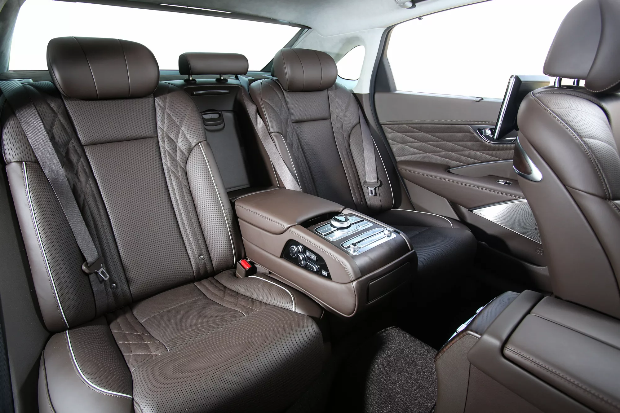Kia K900