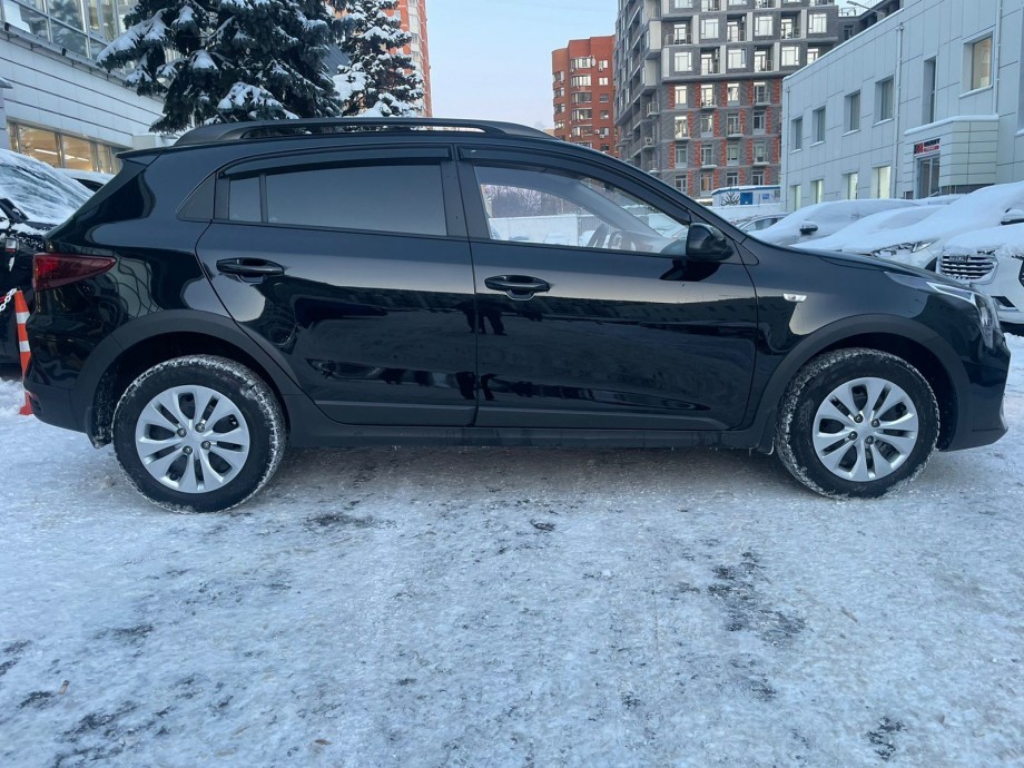 KIA Rio X 2021