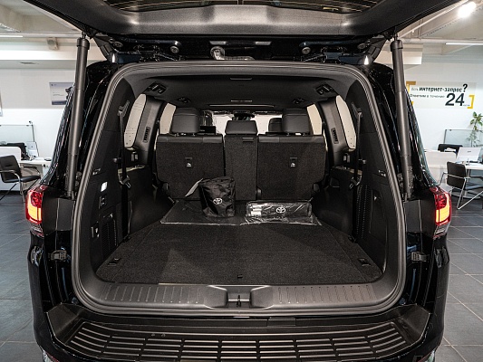 Toyota Land Cruiser 300 3.4d AT Black