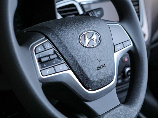 Hyundai Solaris Active Plus 1.6 MT 123 л.c. мех. бензин