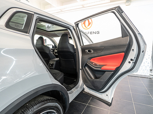 Changan UNI-S Tech 1.5 AMT Grey 2