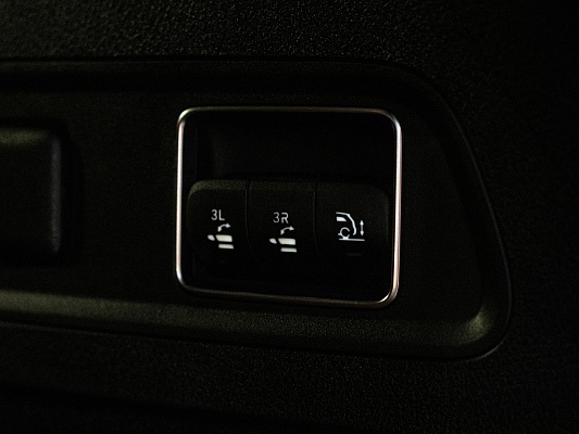 Mercedes-Benz GLS 450 4MATIC 3.0 AT Black