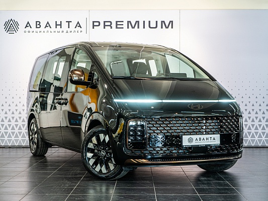 Hyundai Staria Premium 2.2d AT Black